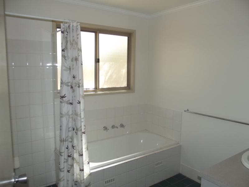 11 MYALL STREET
ROXBY DOWNS SA 5725, Roxby Downs - Thumbnail 4