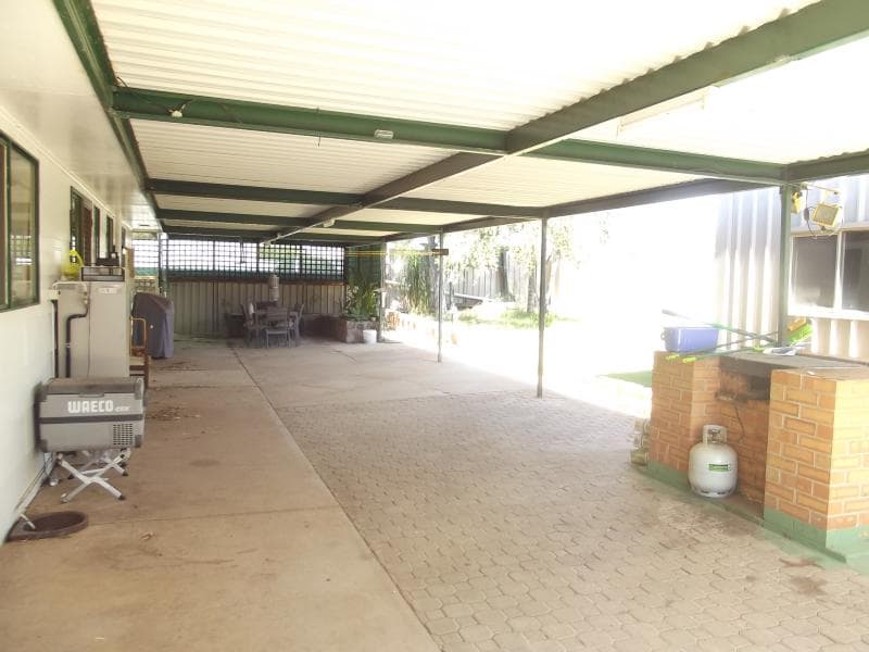 55 PIONEER DRIVE
ROXBY DOWNS SA 5725, Roxby Downs - Thumbnail 7