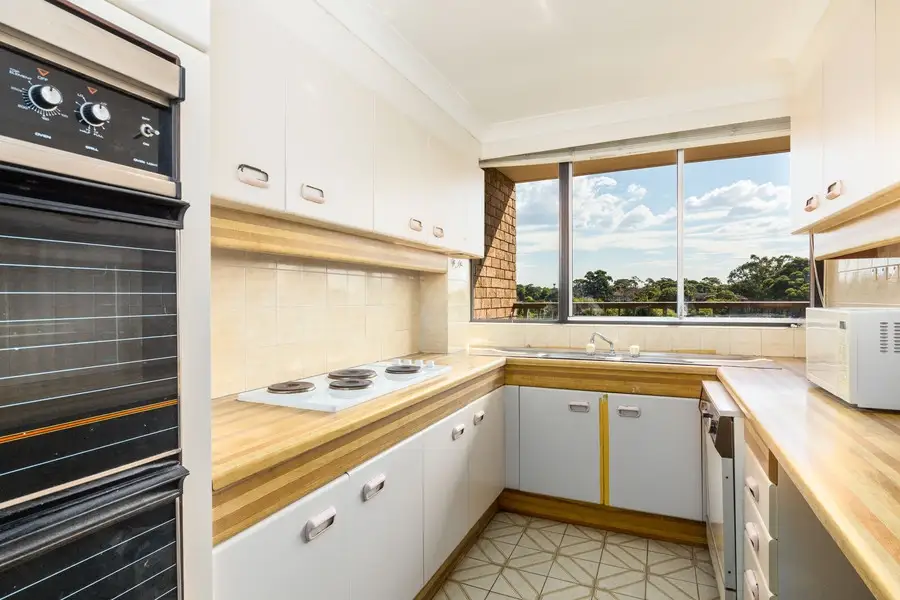 7E/30-34 Churchill Avenue, Strathfield, Strathfield - Thumbnail 3