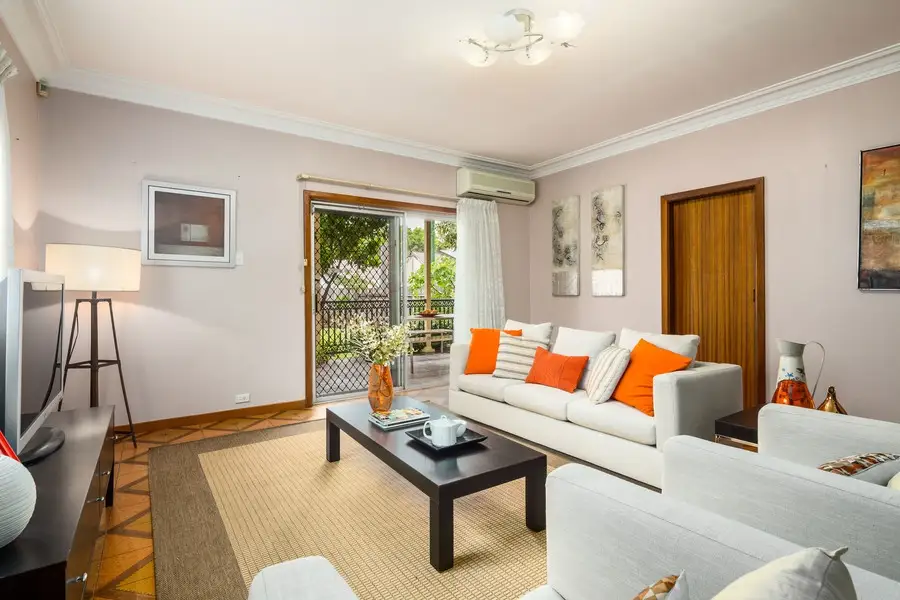 6 Richmond Street, Croydon, Croydon - Thumbnail 2