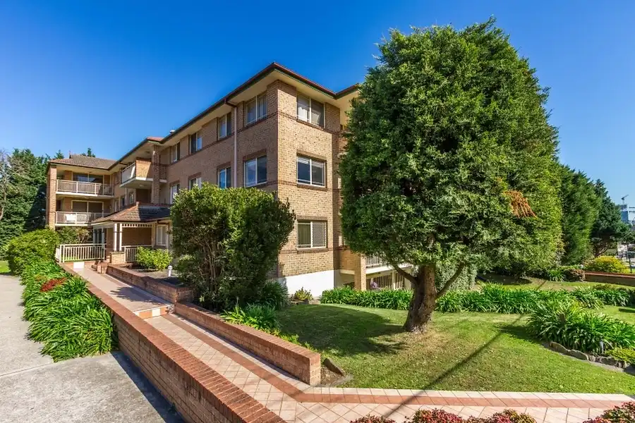 6/6 Grosvenor Street, Croydon, Croydon - Image 1