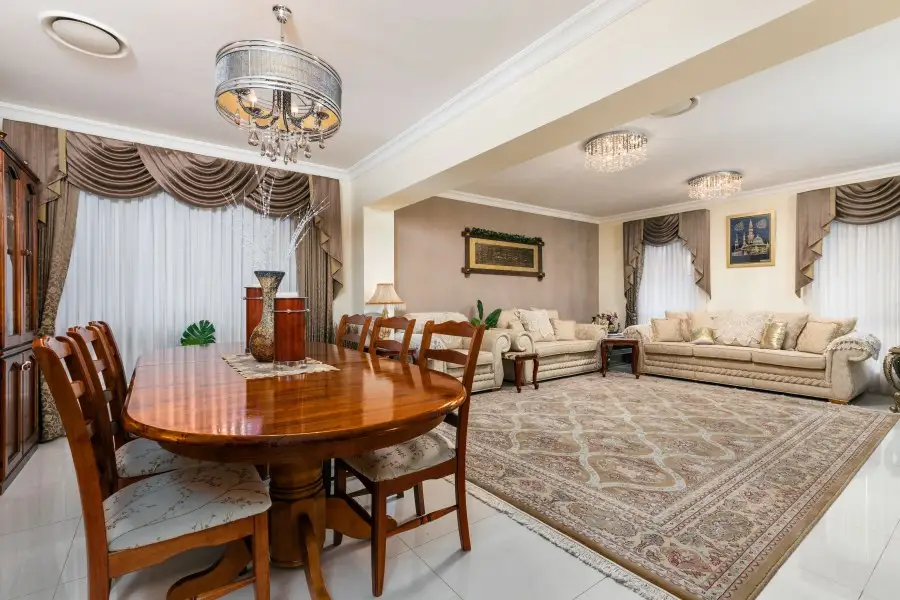 30 Riga Avenue, Greenacre, Greenacre - Thumbnail 3