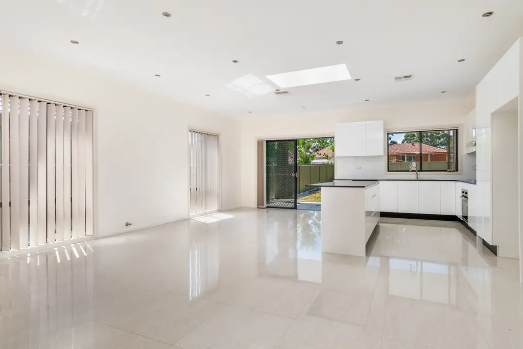 31a Carnation Avenue, Bankstown, Bankstown - Thumbnail 3