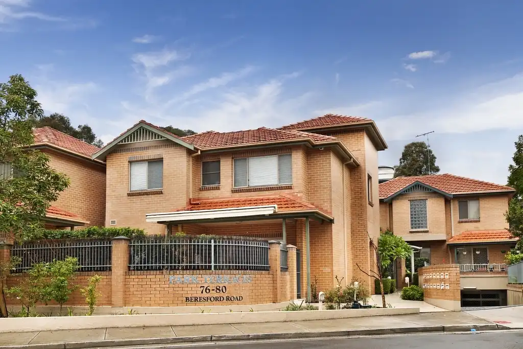 4/76 Beresford Road, Strathfield, Strathfield - Image 1