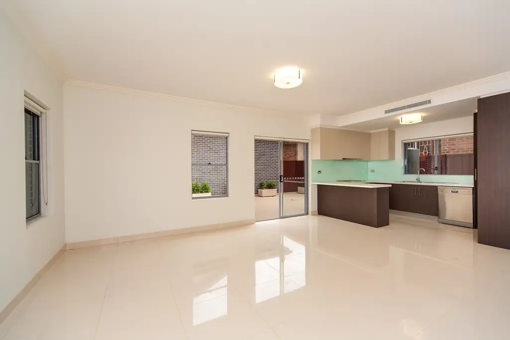 1&3/7 Cheltenham Road, Croydon, Croydon - Thumbnail 2
