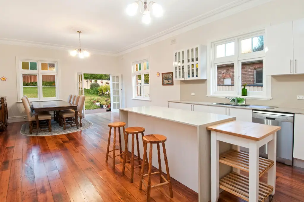 29 Manson Road, Strathfield, Strathfield - Thumbnail 2