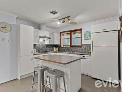 26 Burgess Drive, Langwarrin, VIC, 3910, Langwarrin - Thumbnail 6