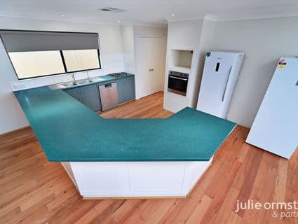 24 Rupara Circle, Quinns Rocks, WA, 6030, Quinns Rocks - Thumbnail 3