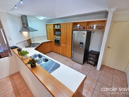 10 Millicent Way, Landsdale, WA, 6065, Landsdale - Thumbnail 2