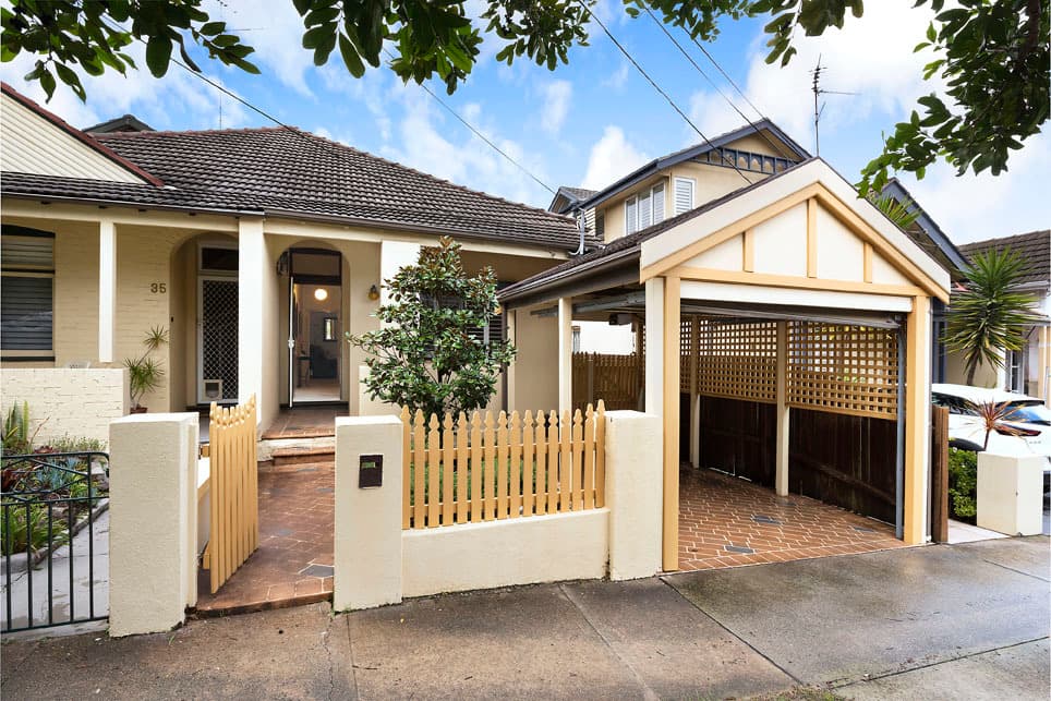 37 Clifton Road, Clovelly, Clovelly - Image 1