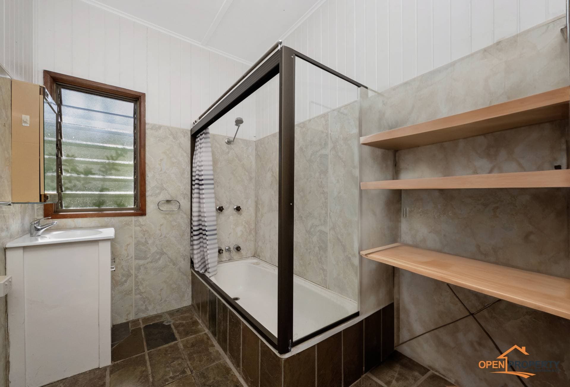 83 Dearness St, Garbutt QLD, Garbutt - Thumbnail 6