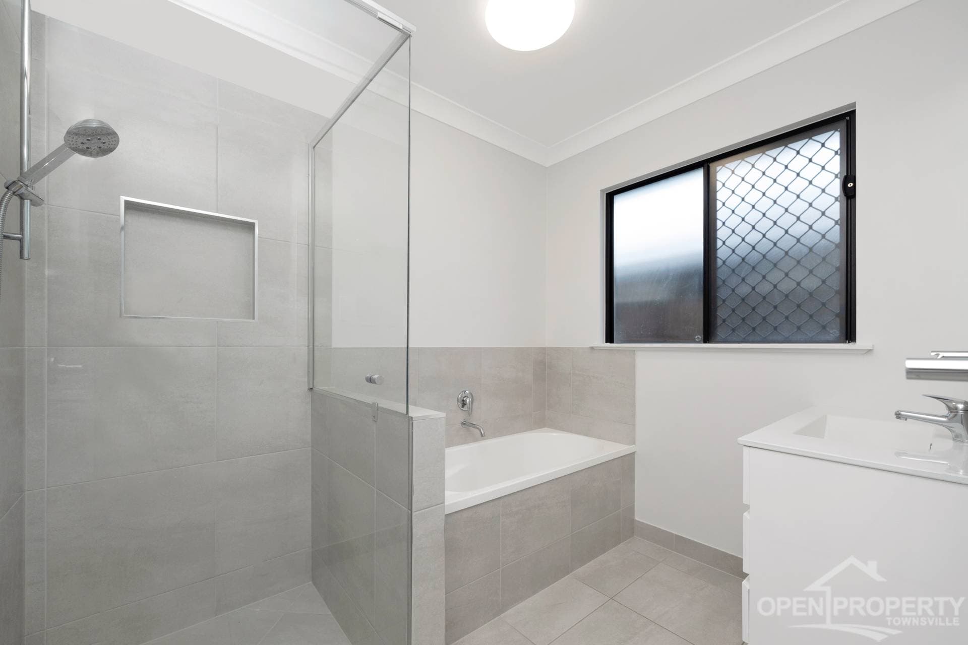 7 Riverlily Cct, Bohle Plains QLD, Bohle Plains - Thumbnail 6
