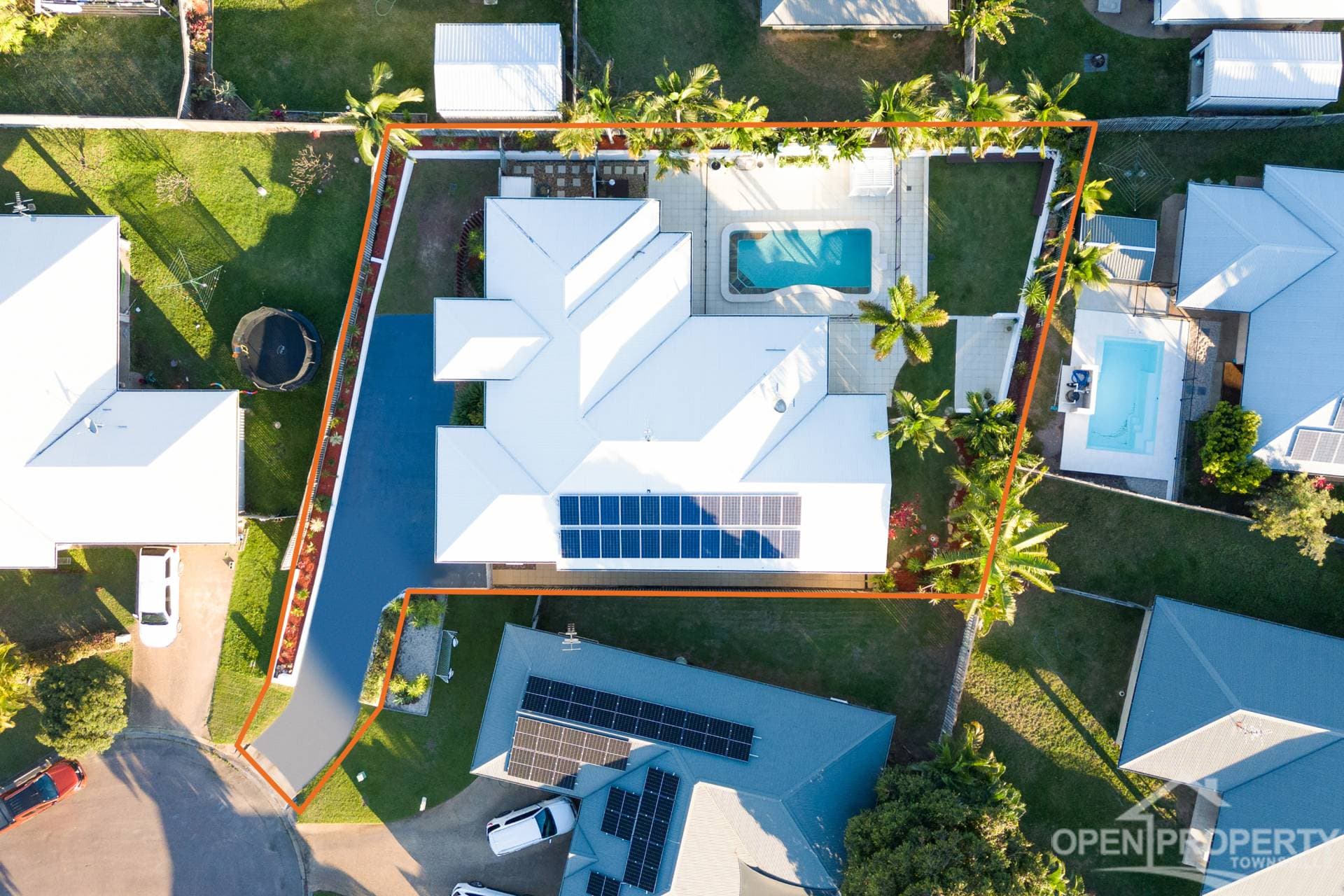 7 Bronte Ct, Bushland Beach QLD, Bushland Beach - Thumbnail 3