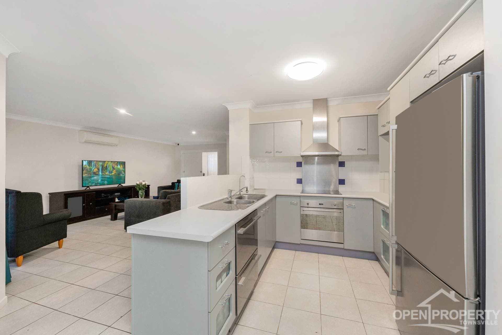 16 Gilby Ct, Kirwan QLD, Kirwan - Thumbnail 3