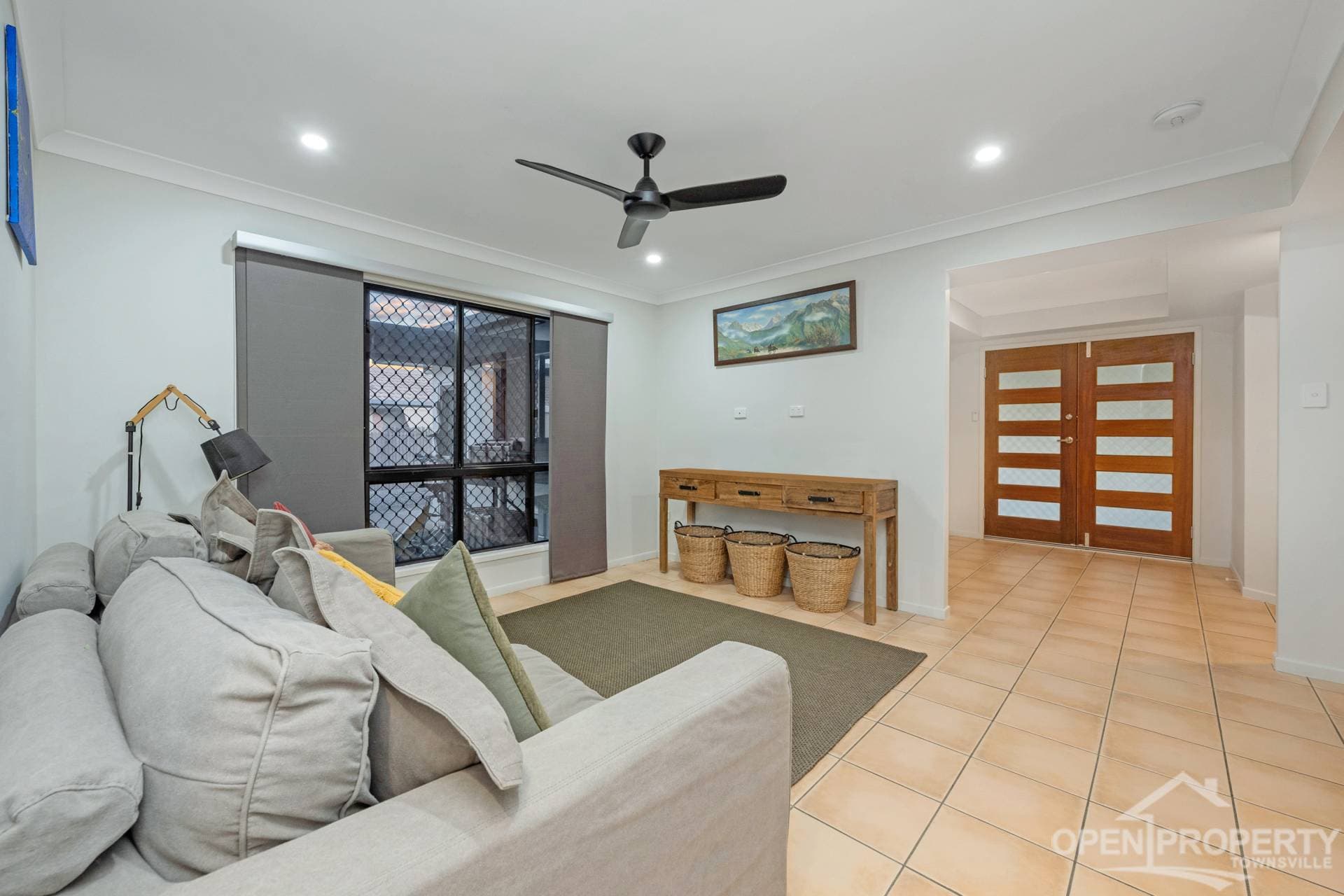 24 Joshua Cres, Bushland Beach QLD, Bushland Beach - Thumbnail 4