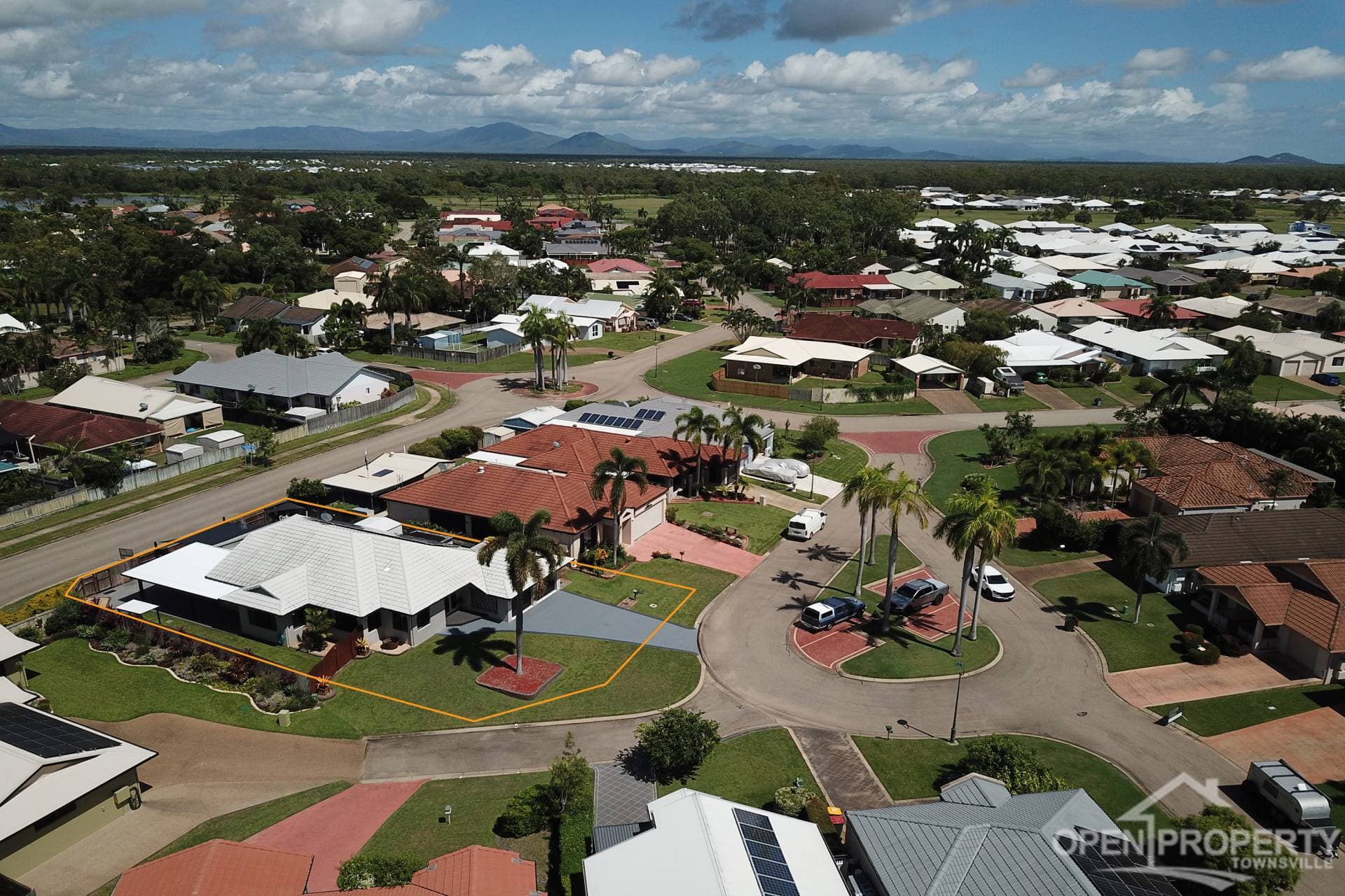 8 Carpenteria Cl, Kirwan QLD, Kirwan - Thumbnail 2