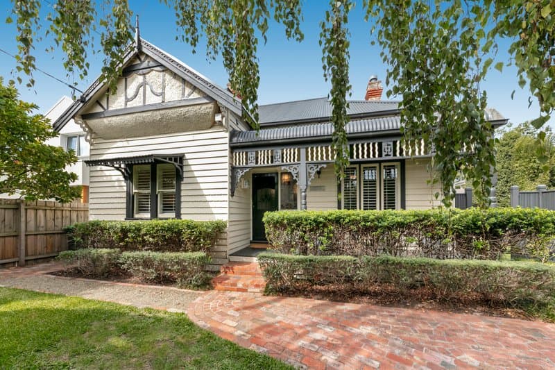 5 Mile End Road, Carnegie - Image 1
