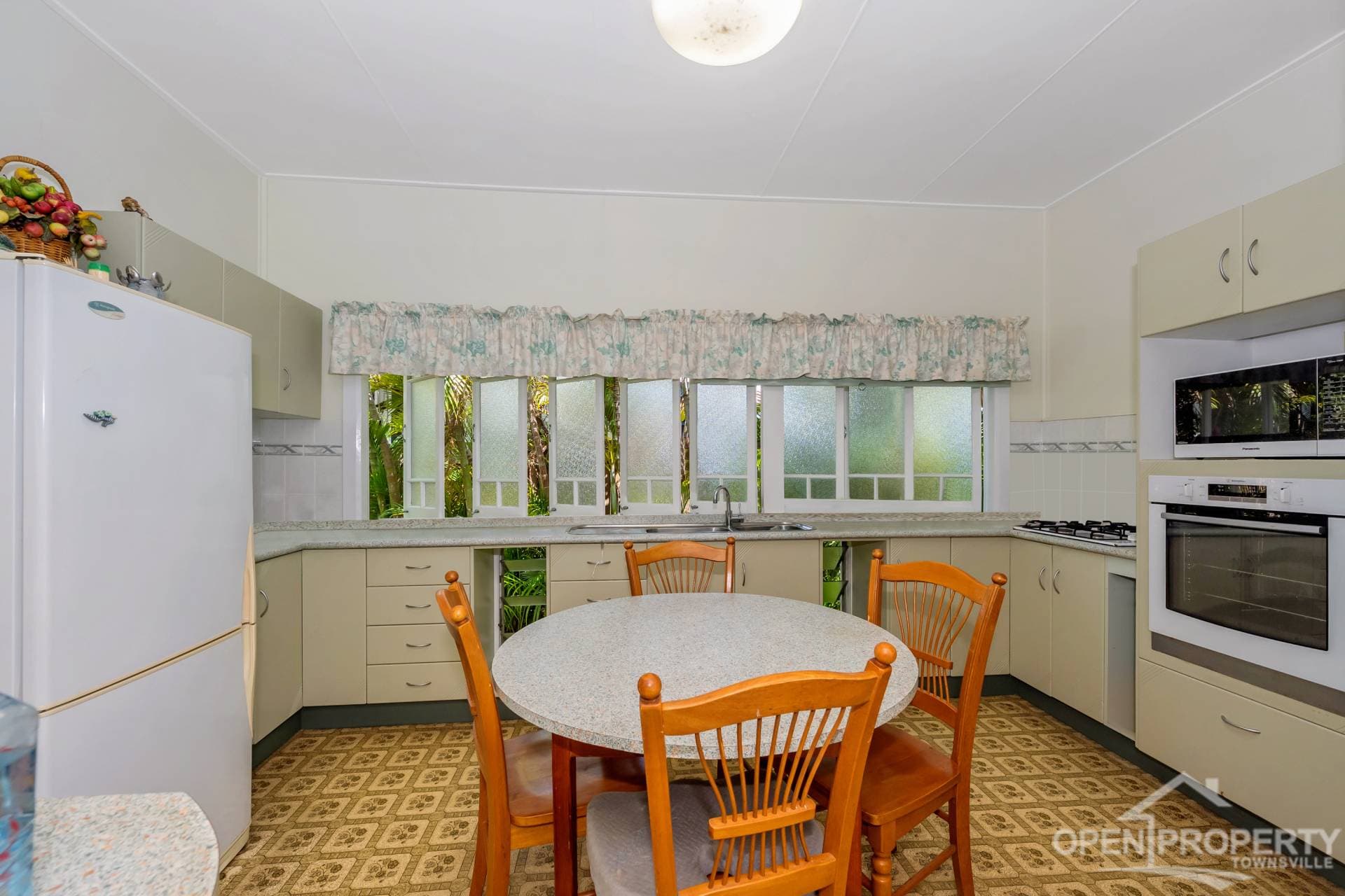38 Paxton St, North Ward QLD, North Ward - Thumbnail 4