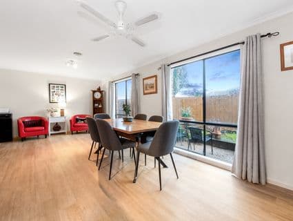 18 Benor Court, Pakenham, VIC, 3810, Pakenham - Thumbnail 3