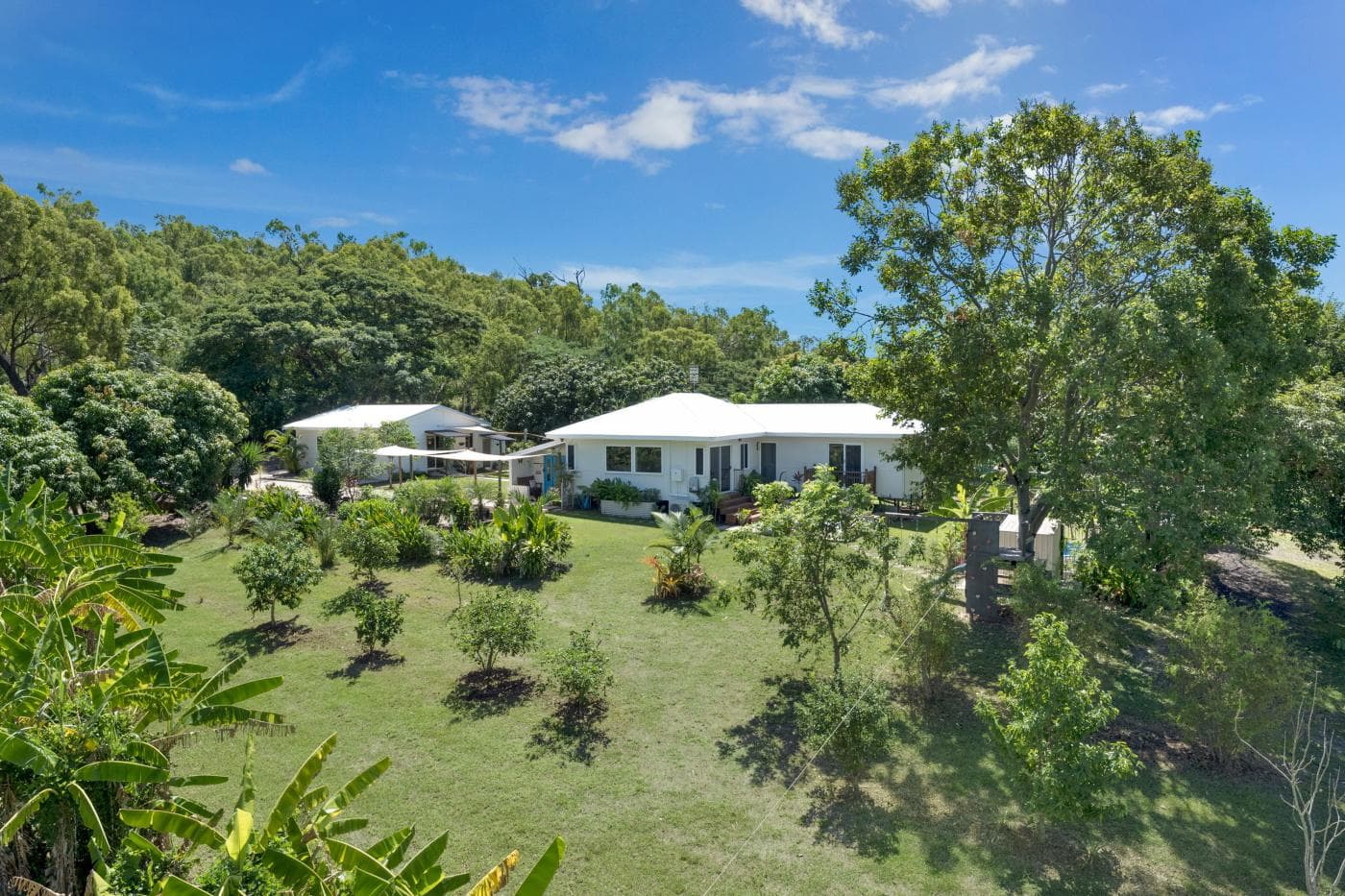 2 Mt Elliot Dr, Alligator Creek QLD, Alligator Creek - Image 1