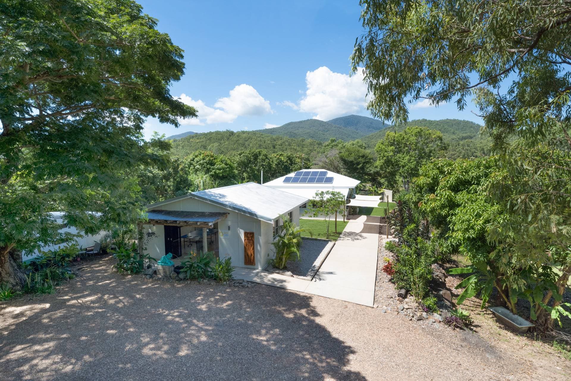 2 Mt Elliot Dr, Alligator Creek QLD, Alligator Creek - Thumbnail 3