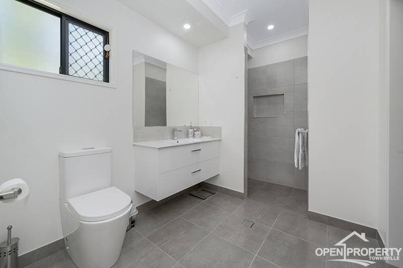 14 Grant Cres, Alice River QLD, Alice River - Thumbnail 7