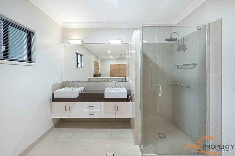 16 Fuji Ct, Mount Louisa QLD, Mount Louisa - Thumbnail 8