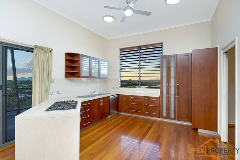 15 Genesta Ct, Bushland Beach QLD, Bushland Beach - Thumbnail 4