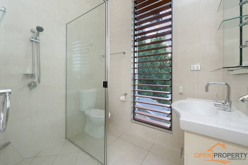 15 Genesta Ct, Bushland Beach QLD, Bushland Beach - Thumbnail 6