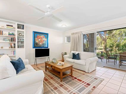 404, Mount Coolum - Thumbnail 3