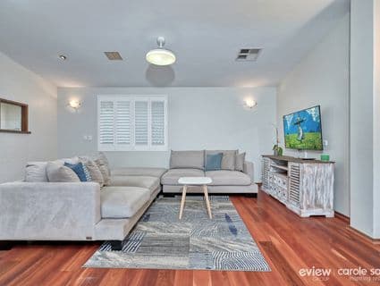 12 Godfrey Place, Kingsley - Thumbnail 2