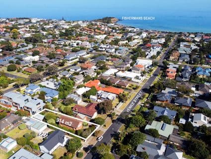 16 Venice Street, Mornington - Image 1