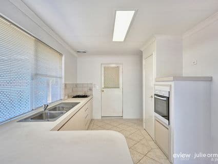 48 Goldfinch Loop, Woodvale, WA, 6026, Woodvale - Thumbnail 5