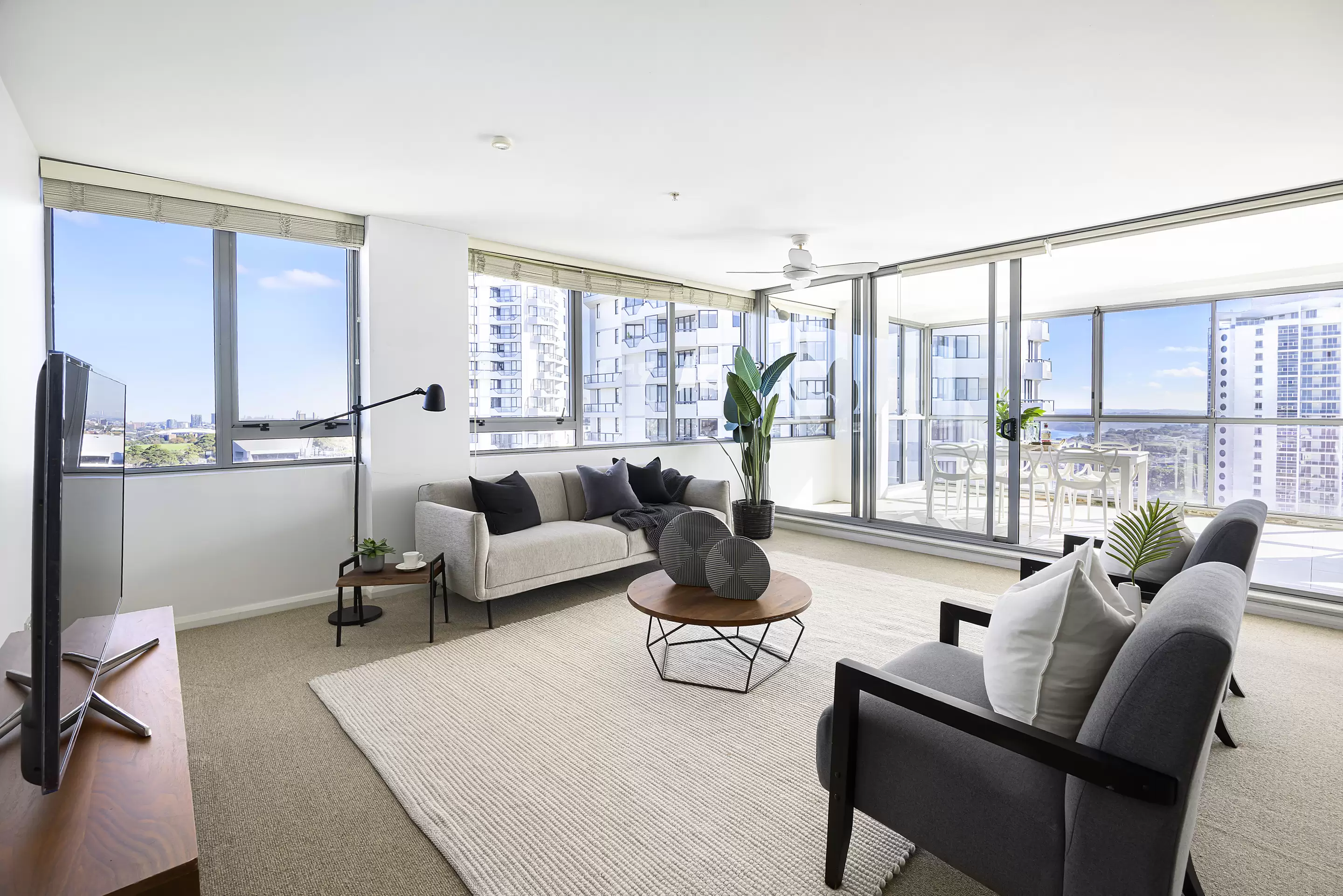 1503/80 Ebley Street, Bondi Junction, Bondi Junction - Thumbnail 2