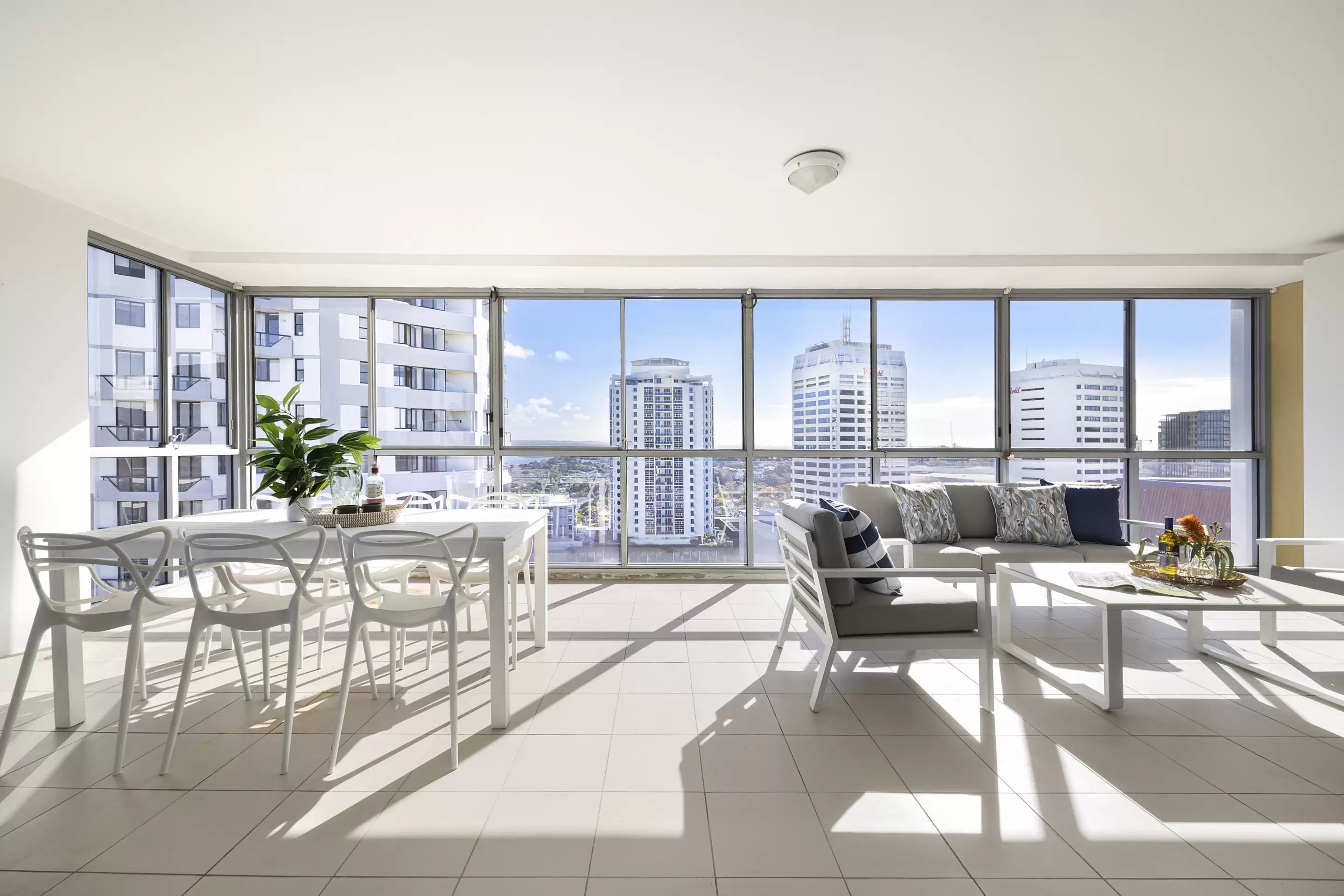 1503/80 Ebley Street, Bondi Junction, Bondi Junction - Thumbnail 4