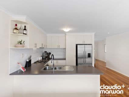 2/28 Quick Street, Pascoe Vale, VIC, 3044, Pascoe Vale - Thumbnail 3