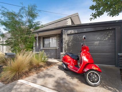 4 Sebroff Street, Frankston, VIC, 3199, Frankston - Thumbnail 2