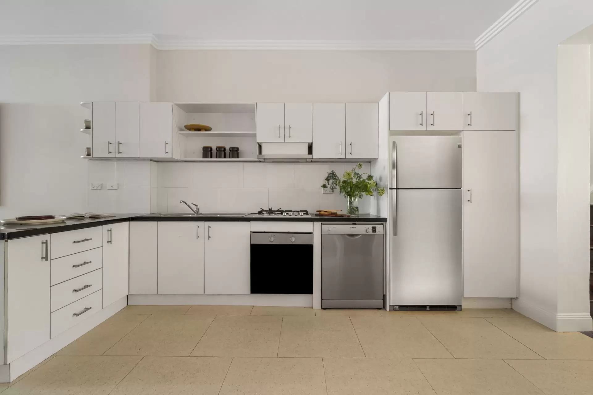 153 Sutherland Street, Paddington, Paddington - Thumbnail 5