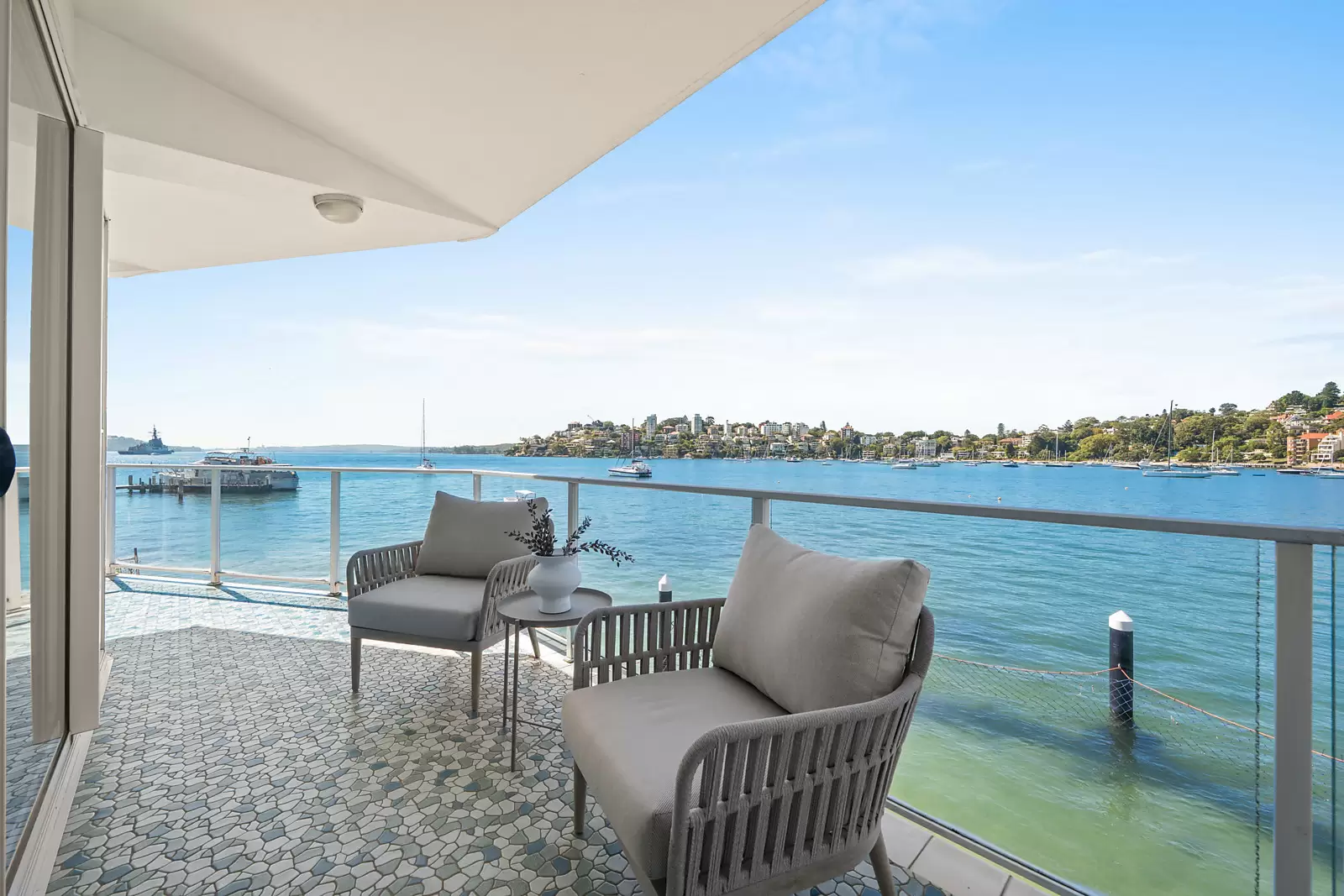 12/11 Sutherland Crescent, Darling Point, Darling Point - Image 1