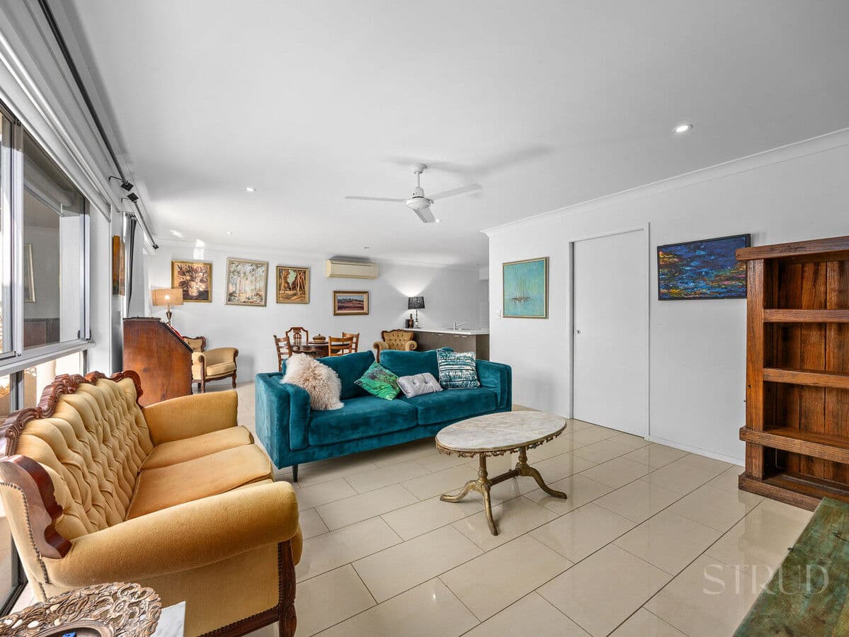 23 Tall Woods Court, Brookwater QLD 4300, Brookwater - Thumbnail 2