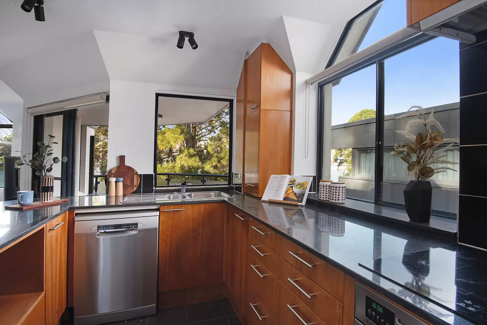 22/29-31 Cook Street, Glebe, Glebe - Thumbnail 7
