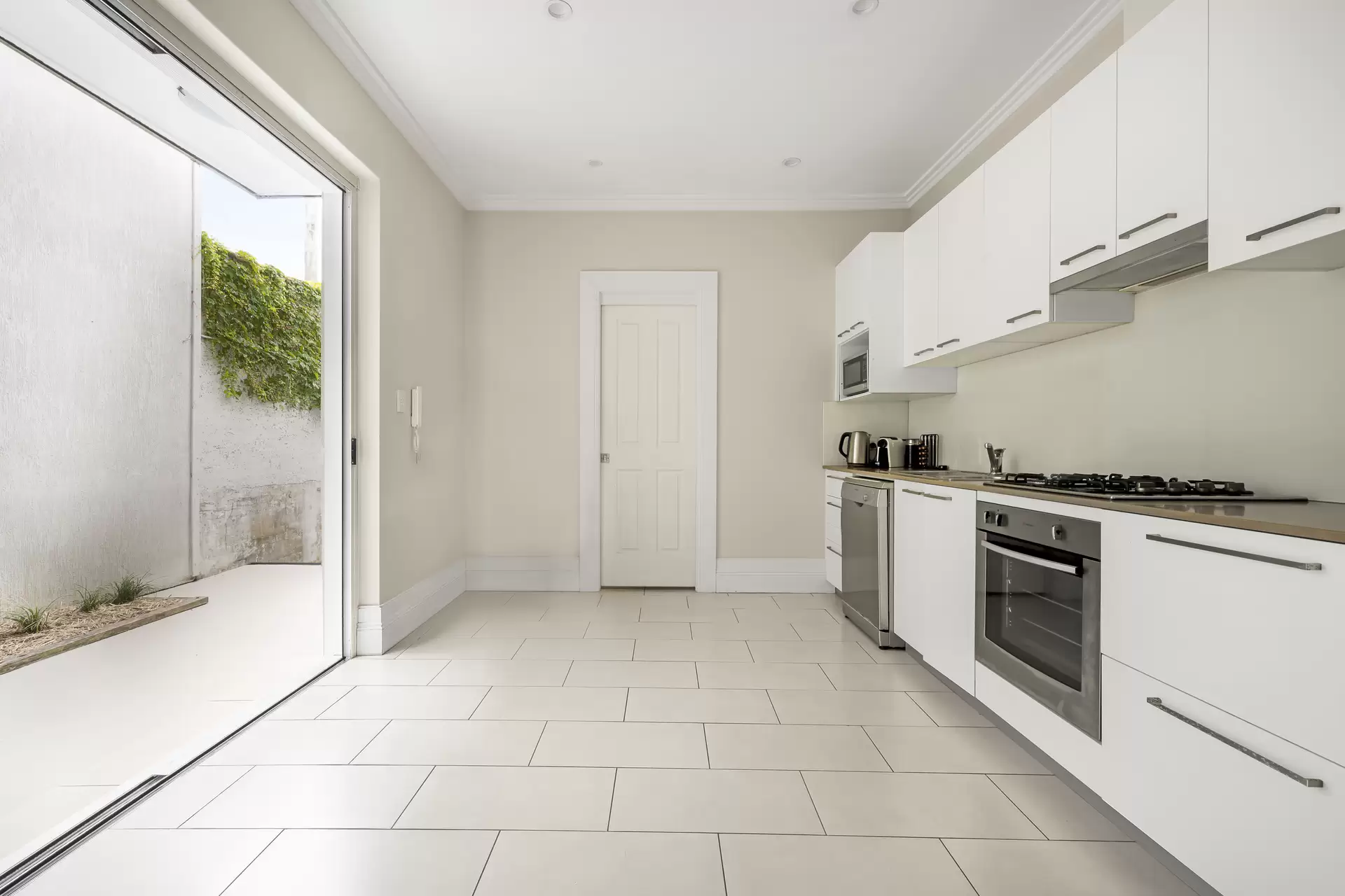 86 Denison Street, Bondi Junction, Bondi Junction - Thumbnail 4