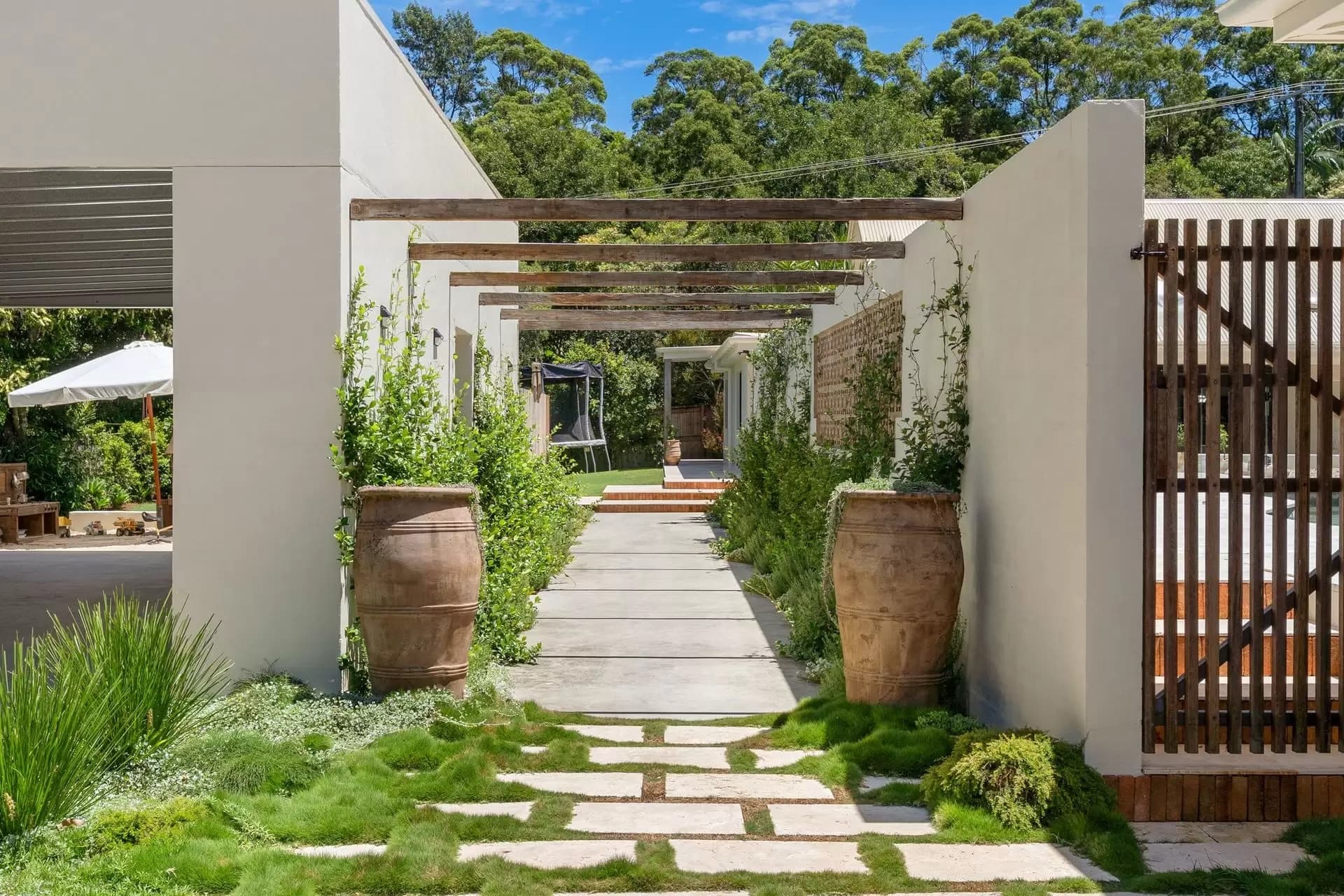 10 Roses Road, Federal, Federal - Thumbnail 3
