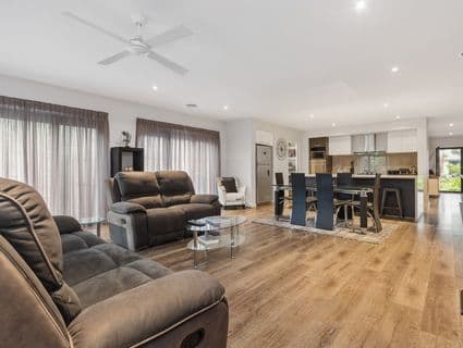 12 Canopy Grove, Cranbourne East, VIC, 3977, Cranbourne East - Thumbnail 4