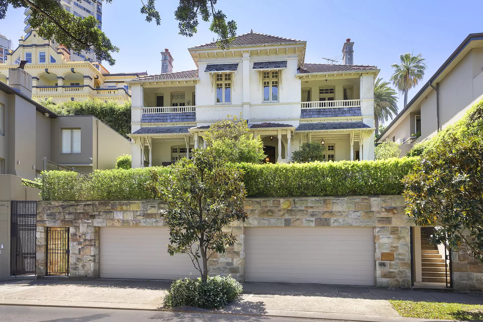 70 & 71 New Beach Road, Darling Point, Darling Point - Image 1