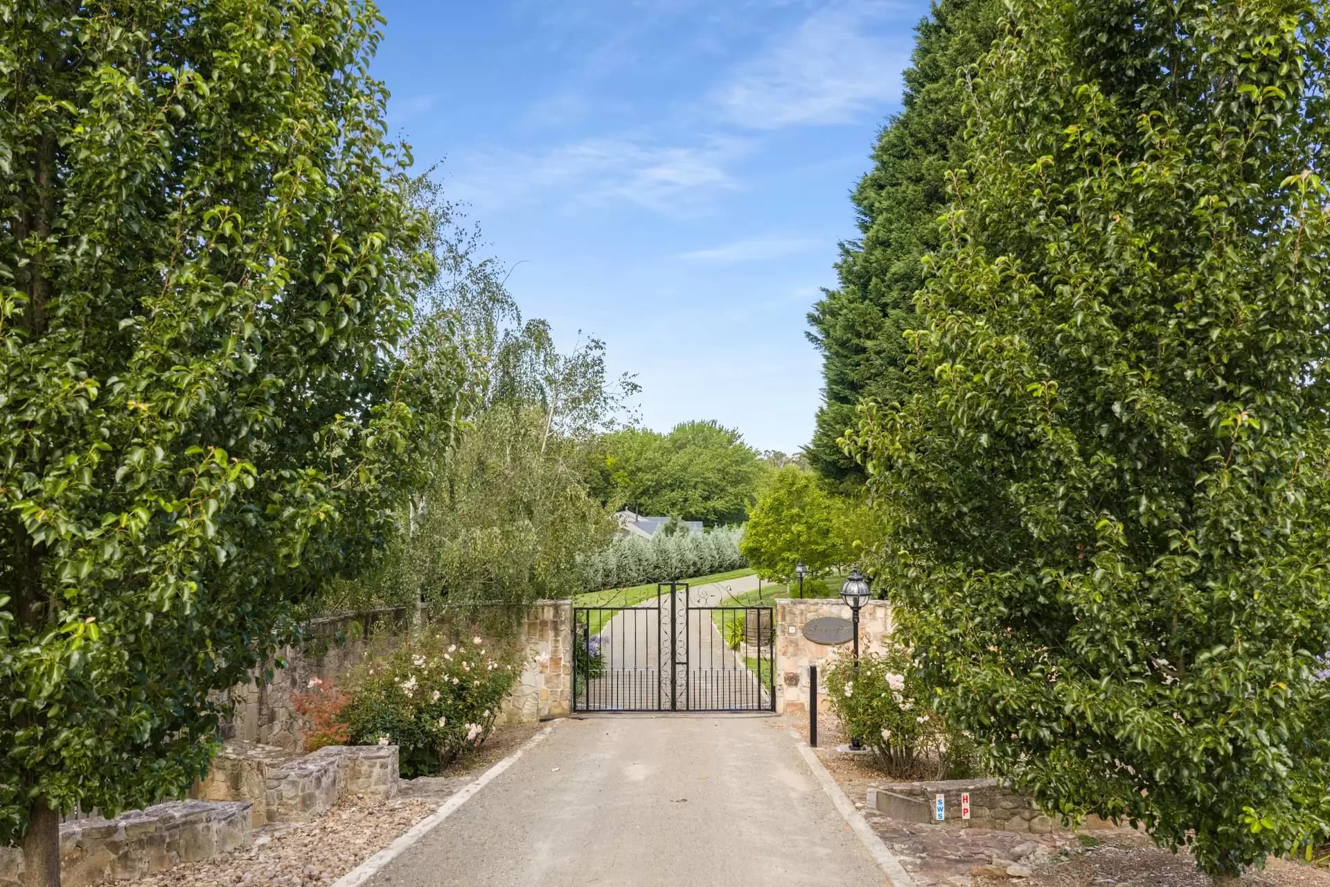 11 Evelyn Avenue, Bundanoon, Bundanoon - Thumbnail 2