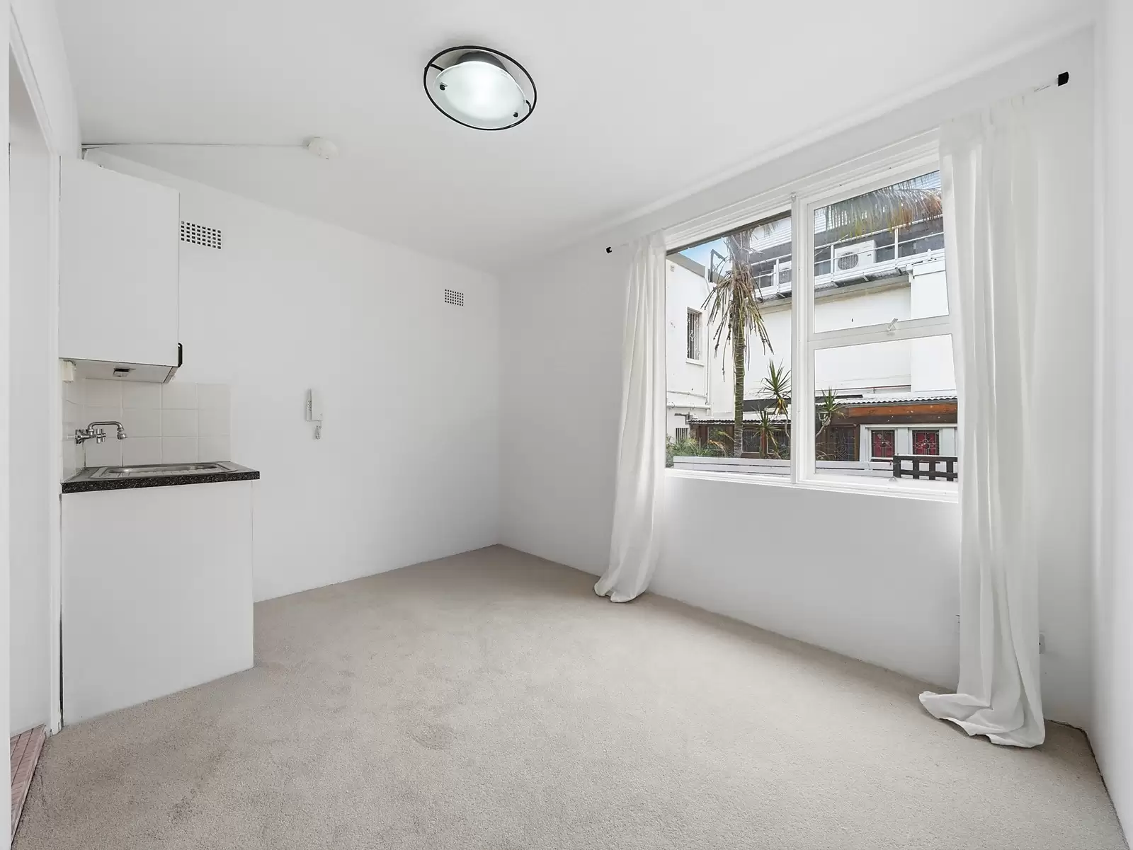 6/6 Underwood Street, Paddington, Paddington - Image 1