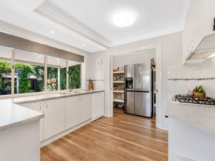 25 Carey Crescent, Pakenham, VIC, 3810, Pakenham - Thumbnail 2