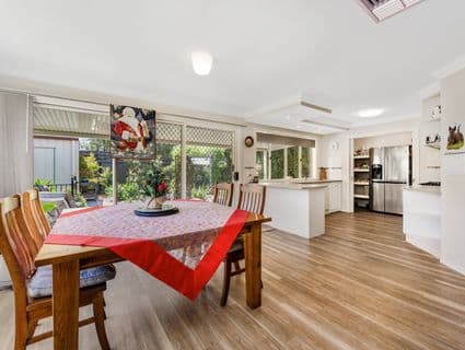 25 Carey Crescent, Pakenham, VIC, 3810, Pakenham - Thumbnail 4