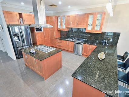 109 Kingsway, Madeley, WA, 6065, Madeley - Thumbnail 2